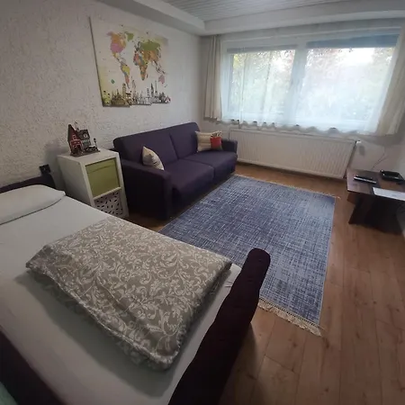 Monteur Apartment *